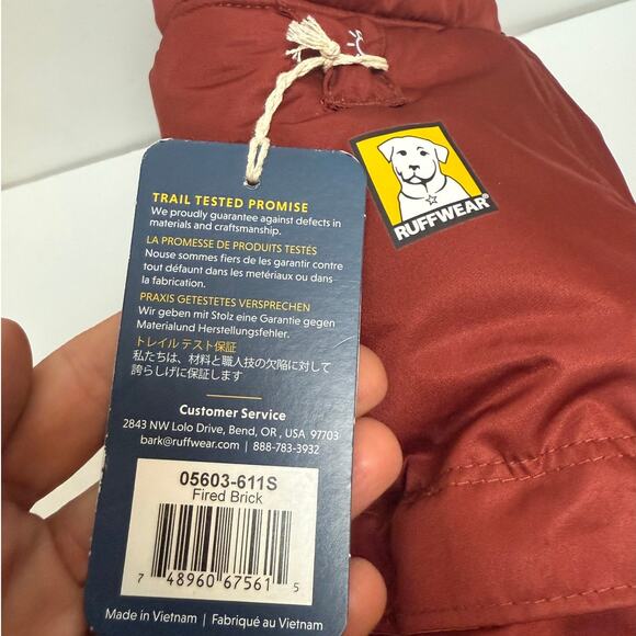 Ruffwear Quinzee Insulated Dog Jacket in Fired Brick Sz. S NWT--Has Flaw - Picture 4 of 10